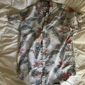 Denim and flower Hawaiian short sleeve size medium